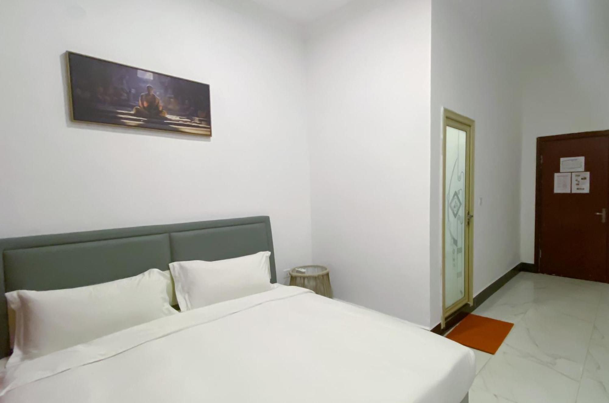 Easy Backpackers Paradise Сиануквиль Экстерьер фото