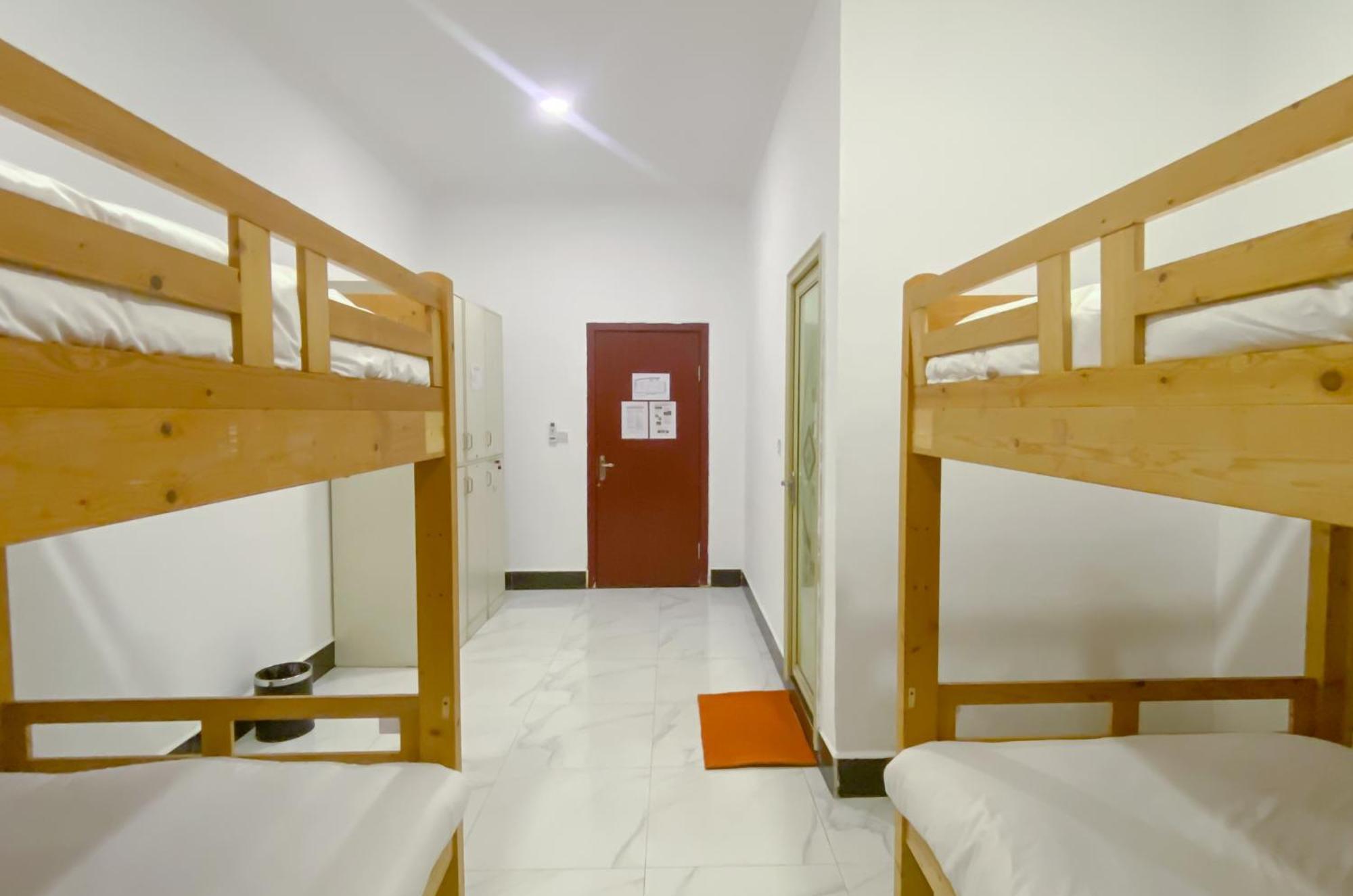 Easy Backpackers Paradise Сиануквиль Экстерьер фото
